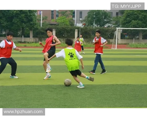 足球赛精彩瞬间回顾与感悟分享让我们一起感受激情与团结的力量 足球赛精彩瞬间回顾与感悟分享让我们一起感受激情与团结的力量